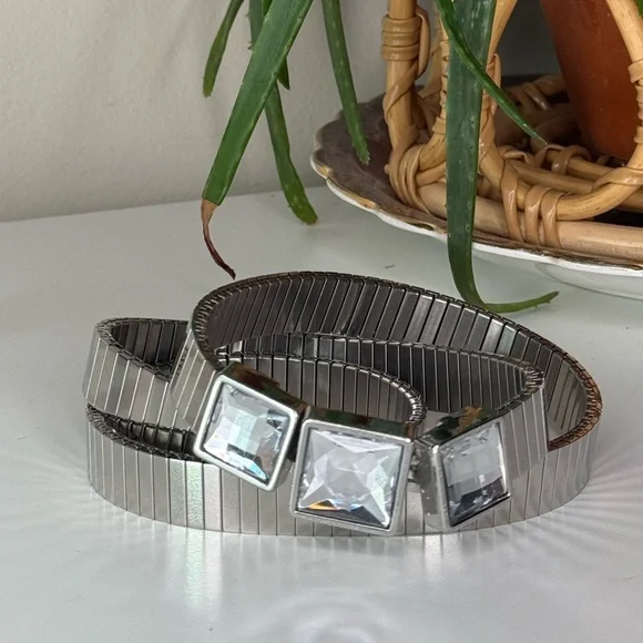 Vintage Y2K Silver Rhinestone Stretch Belt Crystal Statement Belt Disco Style - Picture 2 of 7